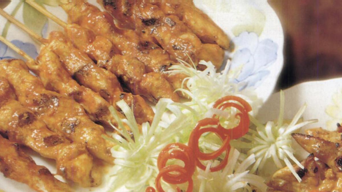 Sate Ayam & Kambing Madura Cak Roni: Rasa yang Menggoda di Jantung Cilacap